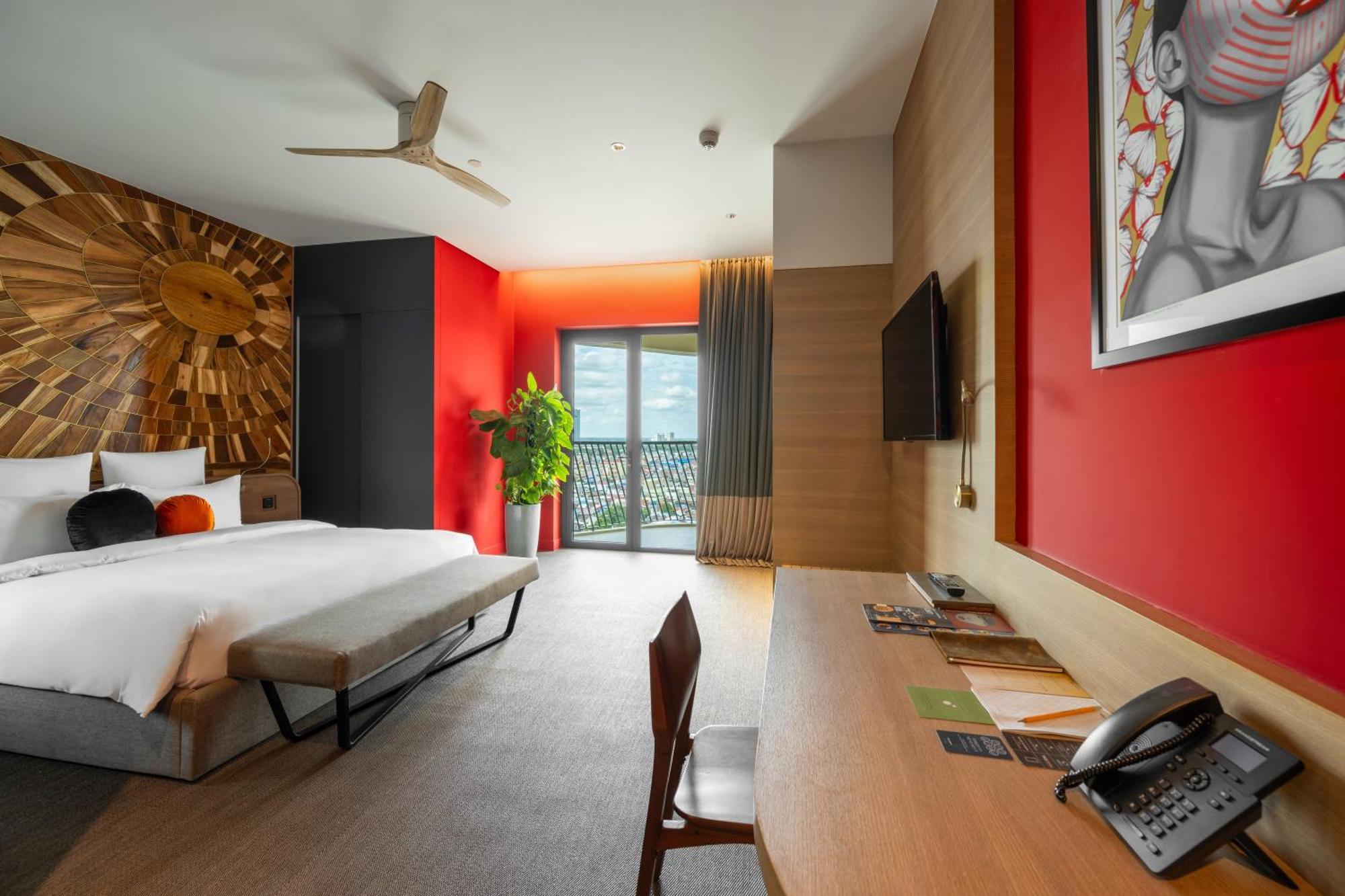 Sun & Moon, Riverside Hotel Phnompenh Exteriér fotografie